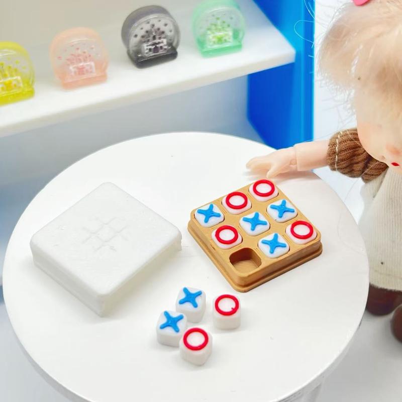 (.) Mini Tic Tac Toe Game Doll - огляд і ціна Board Game Live